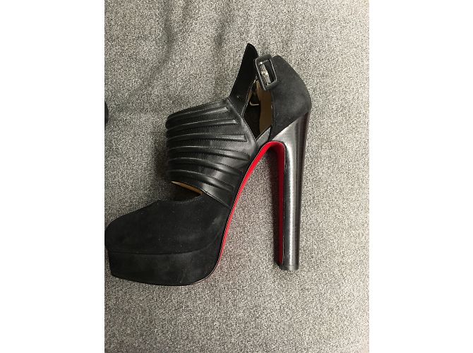 Décolleté Christian Louboutin in pelle nera 16cm - vista 3