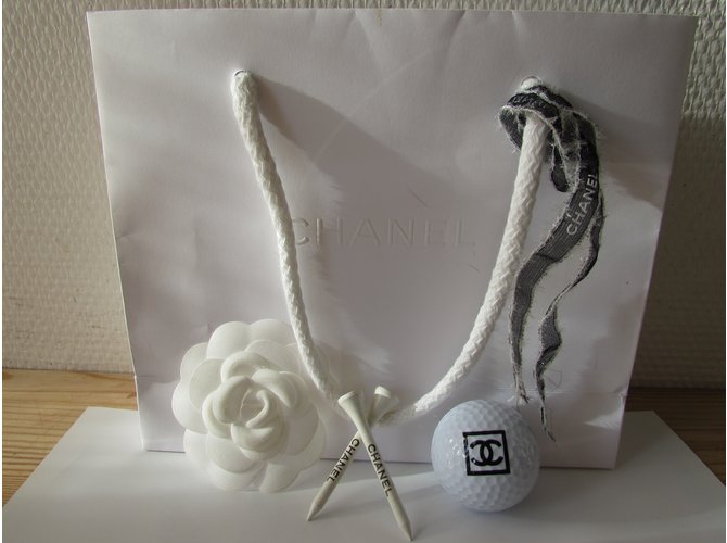 Chanel Misc Noir Blanc - vue 8