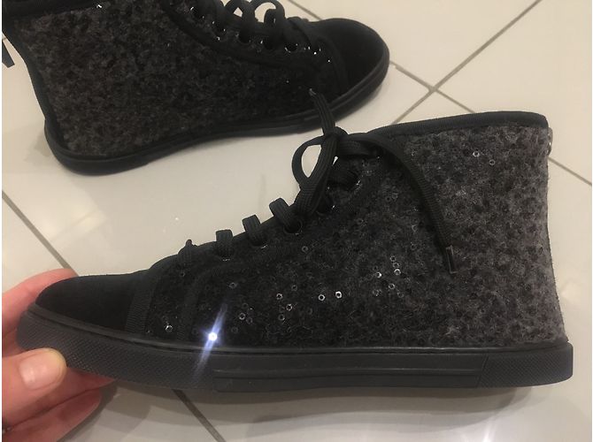 Sneakers da donna di Louis Vuitton Grigio antracite - vista 3