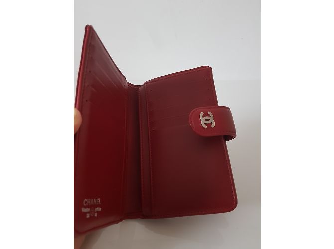 Nueva cartera de Chanel. Roja - vista 14