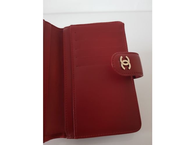 Nueva cartera de Chanel. Roja - vista 15