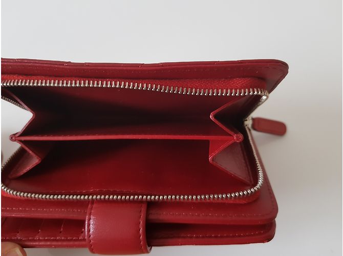 Nueva cartera de Chanel. Roja - vista 22