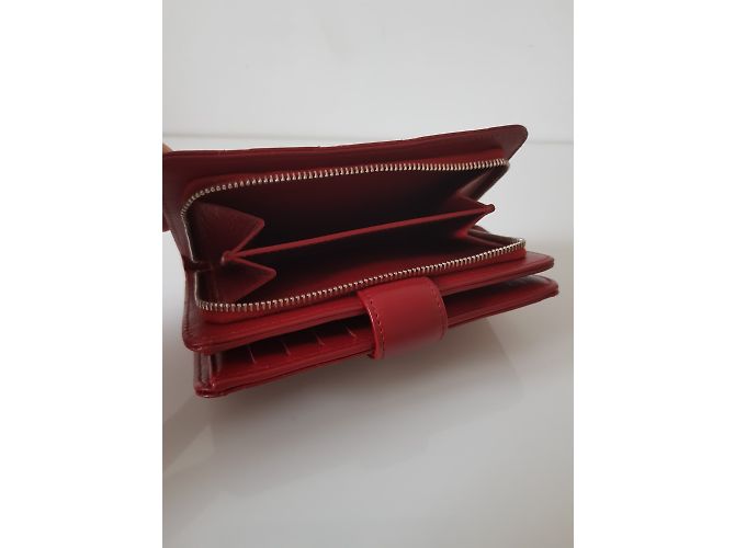 Nueva cartera de Chanel. Roja - vista 27