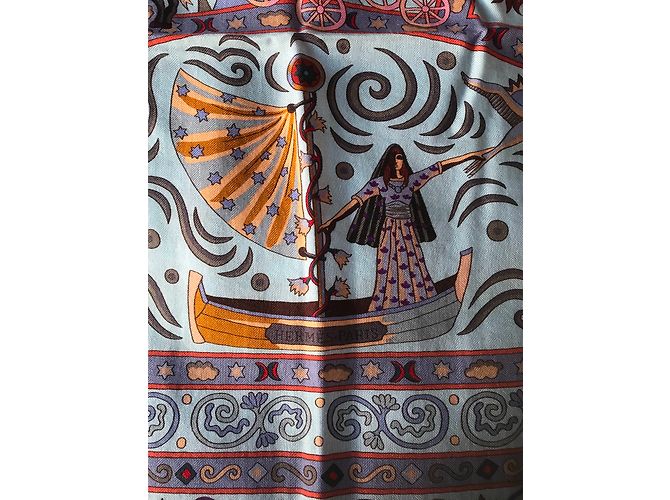 Scialle di cachemire e seta Hermès 140 Wind People Blu - vista 5