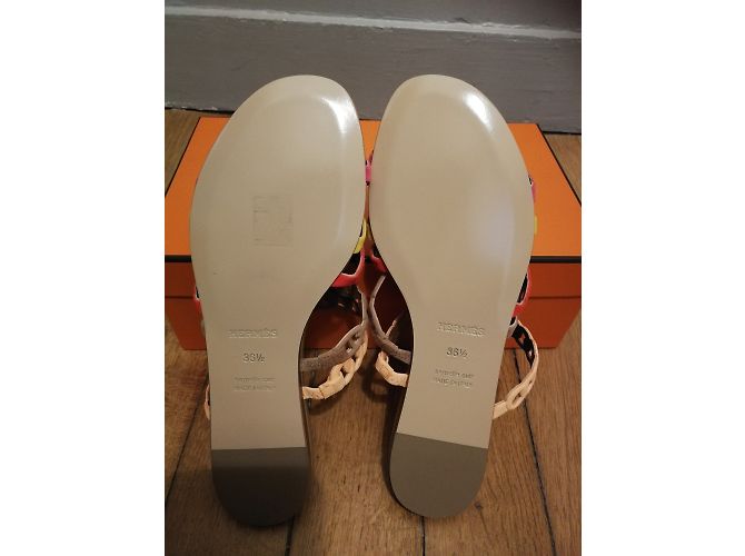 Hermès Sandalen Mehrfarben Beige - Ansicht 4