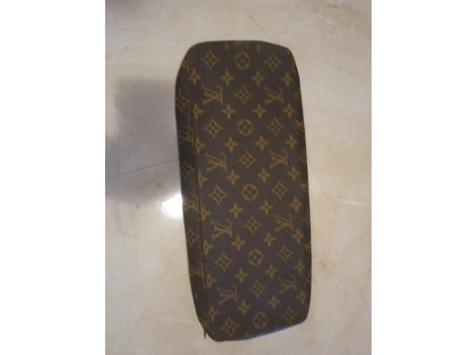 Louis Vuitton Tie Pocket Clutch Brown Cloth - view 3