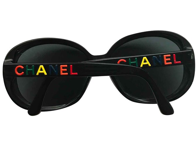 Chanel Occhiali da sole Nero - vista 2