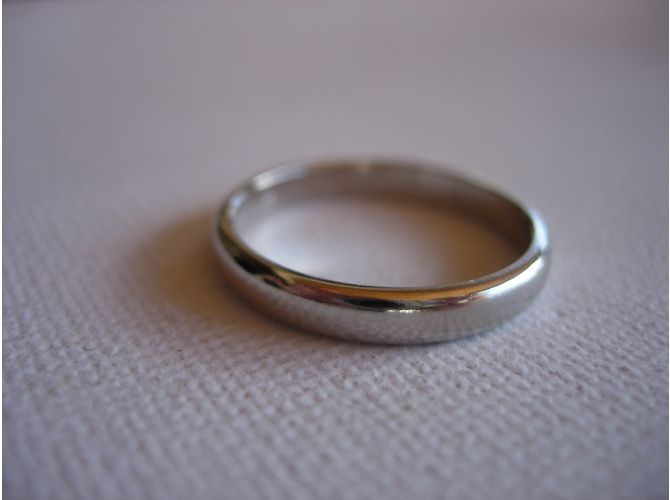 Tiffany & Co Anello unisex Alliance Tiffany Classic 3mm in platino T 56 Argento - vista 7