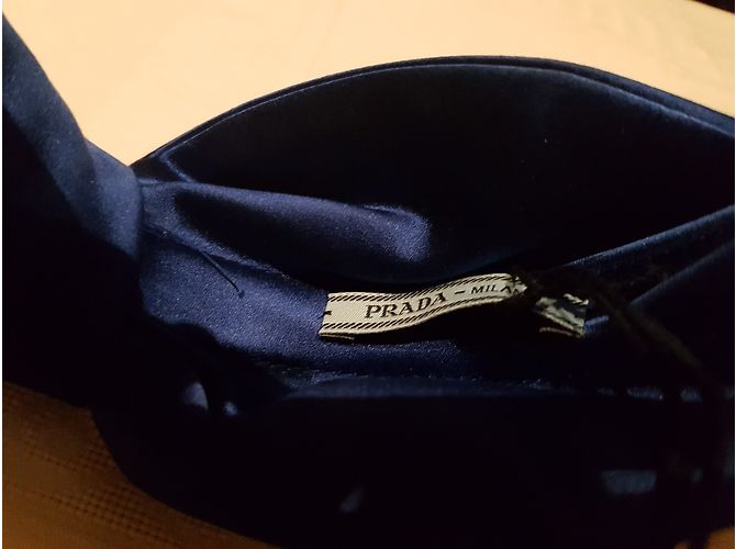 Prada Haarschmuck - Ansicht 3