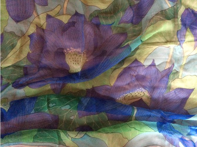 “Grande mousseline de soie Hermès ’Fleurs de Lotus” Multicolore - vista 13