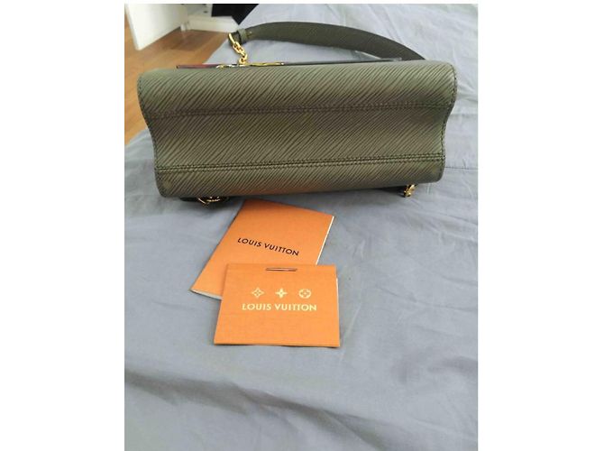 Louis Vuitton Limited Edition Leder Handtasche - vista 3