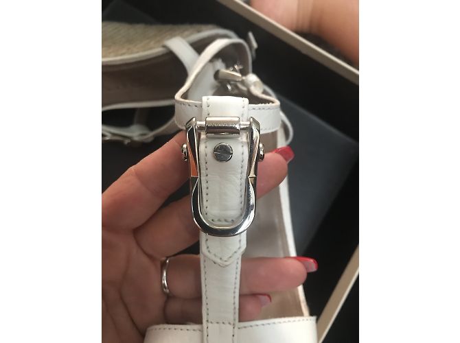 Sandali Burberry in pelle Eggshell Bianco sporco - vista 7