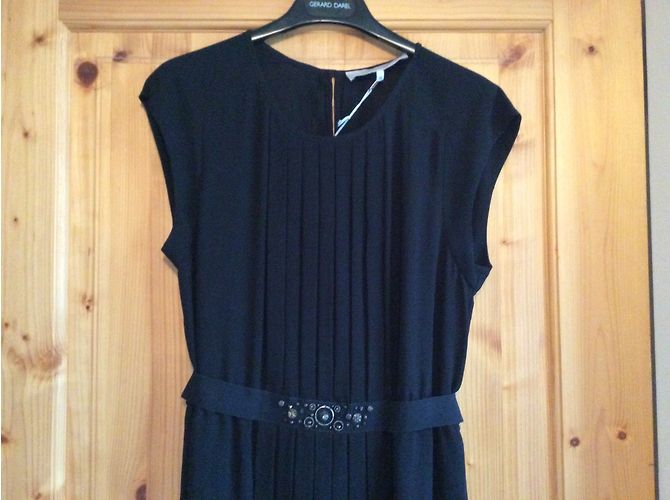Schwarzes Kleid Gerard Darel neu, Größe 36 - Ansicht 8