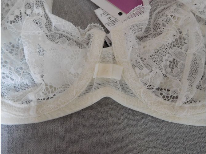 conjunto SG e string La Perla 85B - 42 - vista 4