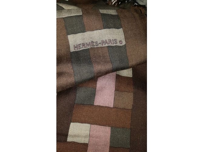 Bufanda Hermès de Seda y Cachemira Rosa Beige Marrón Marrón oscuro - vista 4