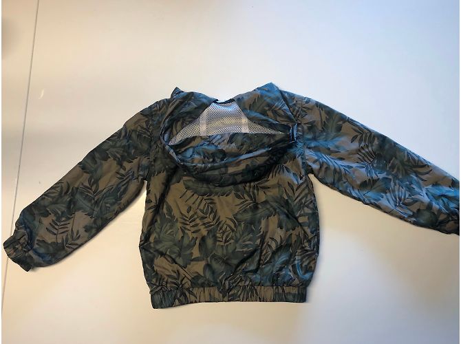 Veste coupe vent à capuche GUESS Vert Foncé 3 ans - vue 4