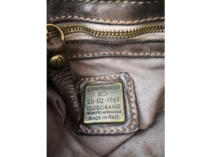 Bellissima borsa Campomaggi Porpora Marrone scuro - vista 7