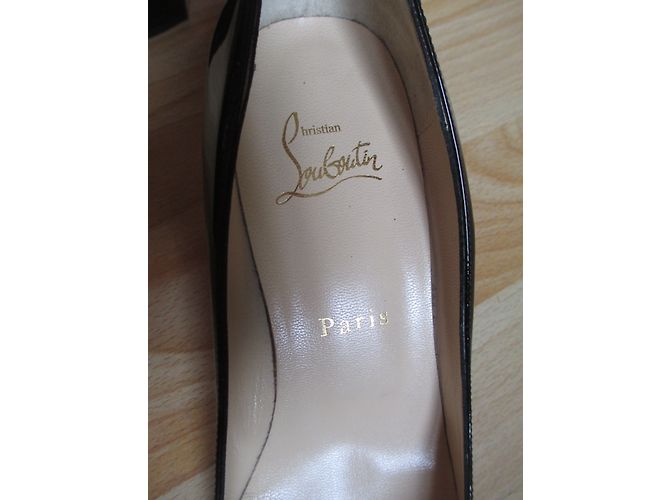 Décolleté Christian Louboutin in vernice nero - vista 13