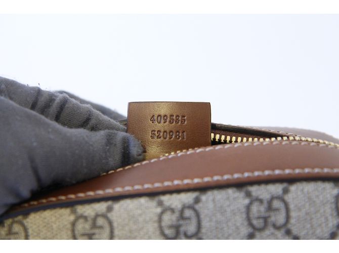 Mini borsa a catena Gucci GG Supreme - vista 7