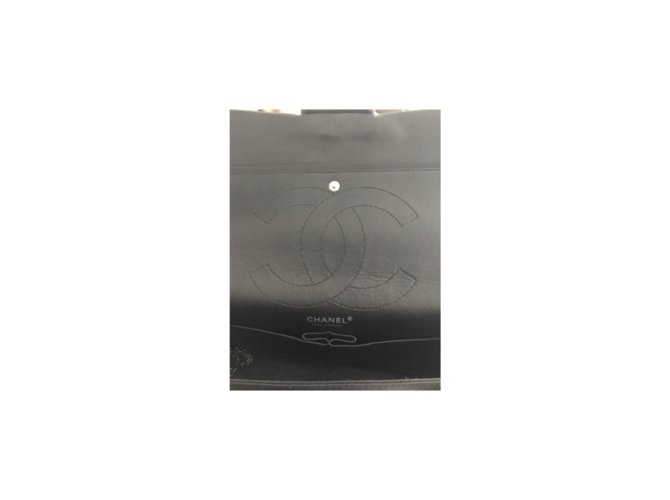 2.55 Chanel Zeitlos Schwarz - Ansicht 6