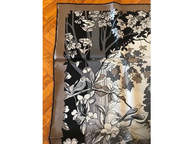 Hermès Hermes Square 90 Giardini della Nuova Inghilterra Taupe - vista 3