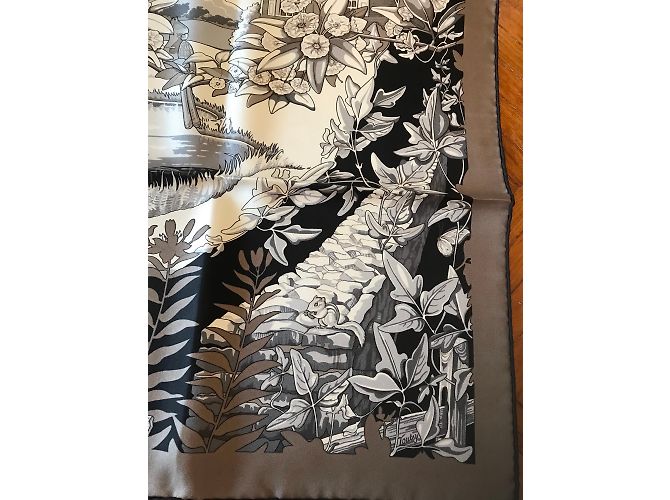 Hermès Hermes Square 90 Giardini della Nuova Inghilterra Taupe - vista 4