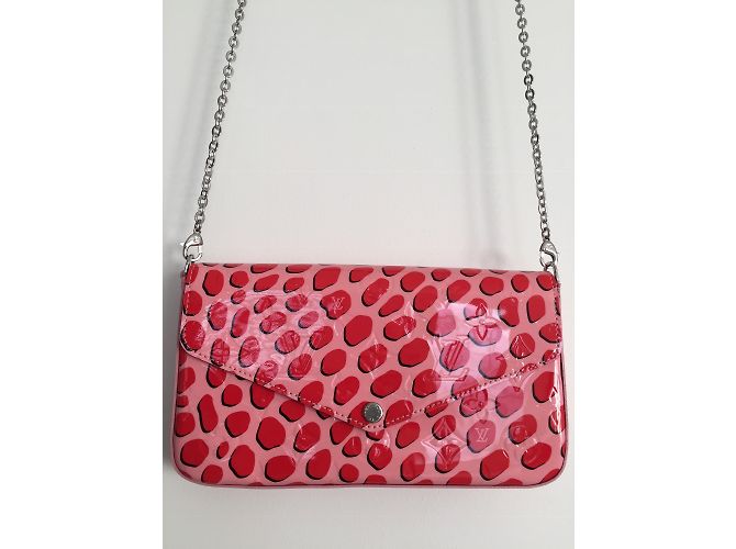 Louis Vuitton Copertina di Felicie Rosa - vista 3
