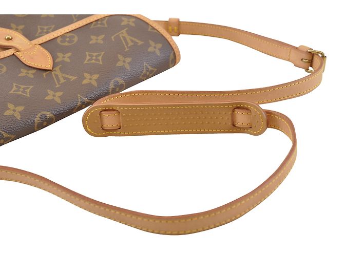 Louis Vuitton Gibeciere PM Marrone - vista 7