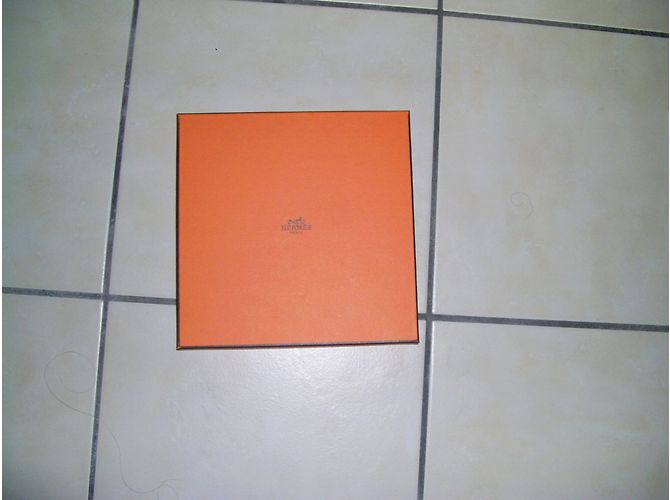 Hermès "Piqué Blumen der Provence" Rot Blau Orange - Ansicht 3