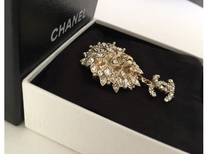 Chanel Spilla a testa di leone 2011 Collezione D'oro - vista 7