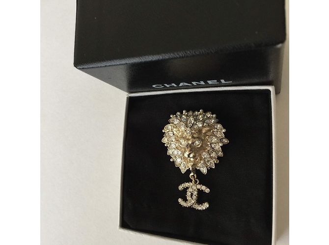 Chanel Spilla a testa di leone 2011 Collezione D'oro - vista 8