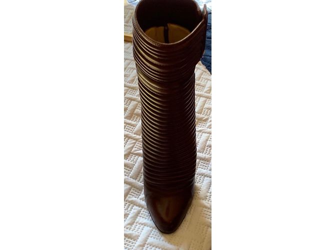 Botines Christian Louboutin de piel rojo oscuro Burdeos - vista 7