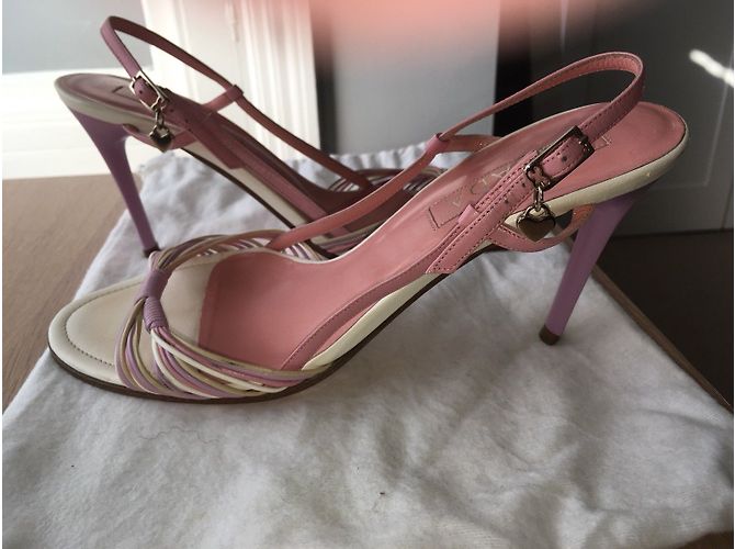 Atemberaubende Escada-Heels Mehrfarben Beige - Ansicht 4