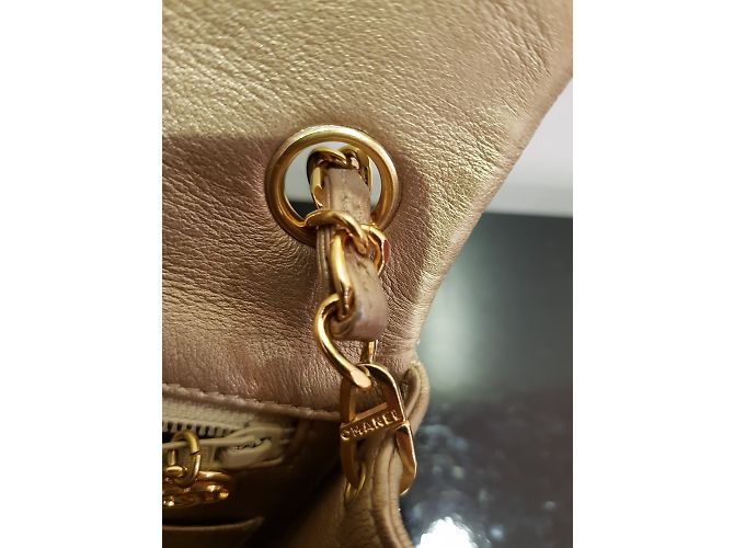 Timeless Chanel in pelle dorata senza tempo D'oro - vista 14