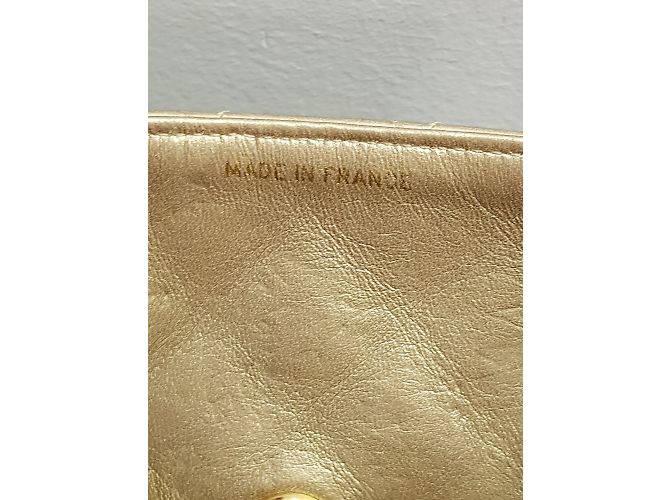 Timeless Chanel in pelle dorata senza tempo D'oro - vista 29