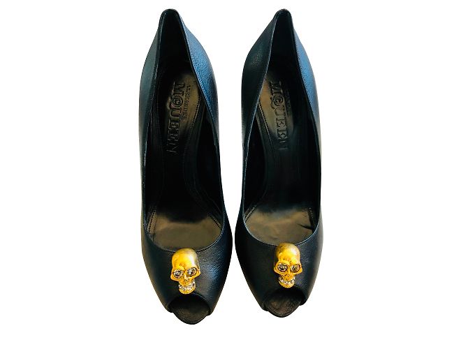 Décolleté con punta aperta Alexander McQueen in pelle nera Nero - vista 2