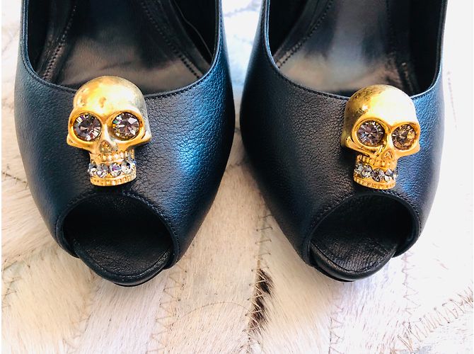 Décolleté con punta aperta Alexander McQueen in pelle nera Nero - vista 4