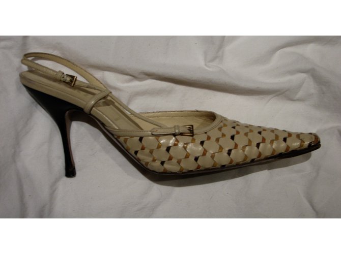 Prada Slingbacks aus gewebtem Leder Braun Beige - Ansicht 3