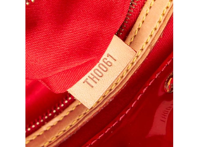 Louis Vuitton Vernis Reade MM Rosso - vista 7