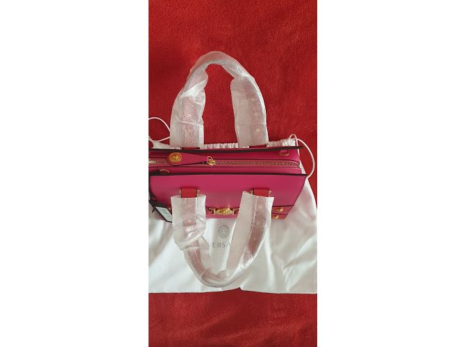 Versace Medusa Stud Tribute Tote in Pink - vista 11