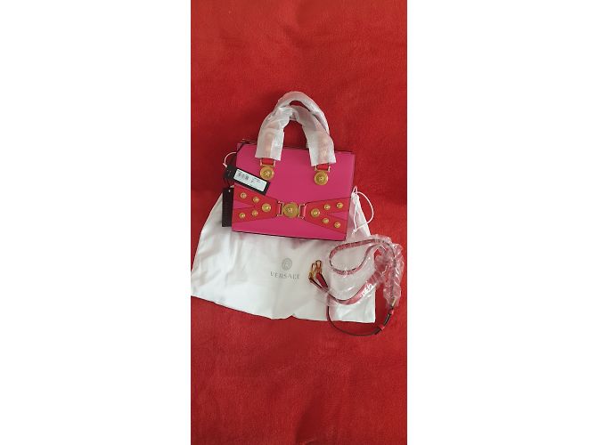 Versace Medusa Stud Tribute Tote in Pink - vista 13