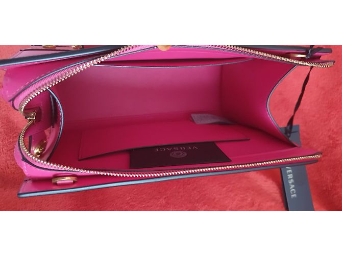 Versace Medusa Stud Tribute Tote in Pink - vista 4