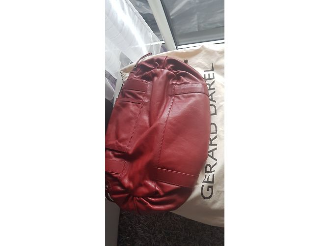 Borsa a mano Gerard Darel 24H in pelle rosso scuro Bordò - vista 5