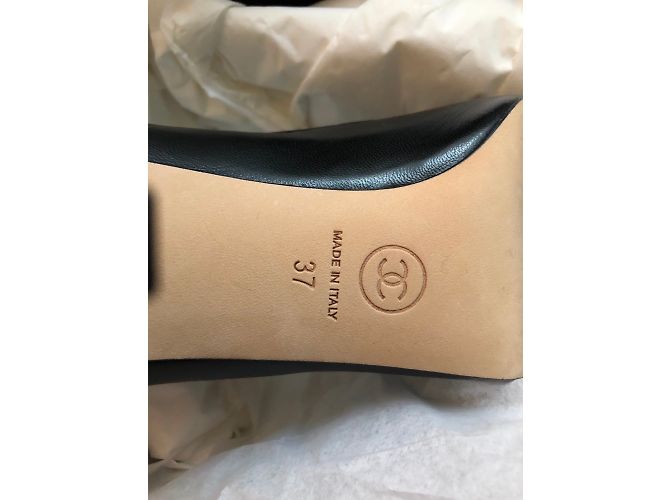 Décolleté Chanel in pelle nera 8 cm Nero - vista 6