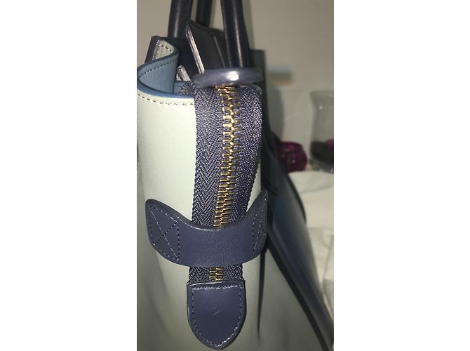 Bolso de mano Céline Mini Luggage en piel azul marino - vista 10