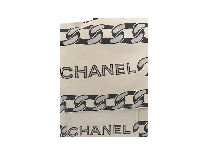 Chanel Impermeabili Beige - vista 2