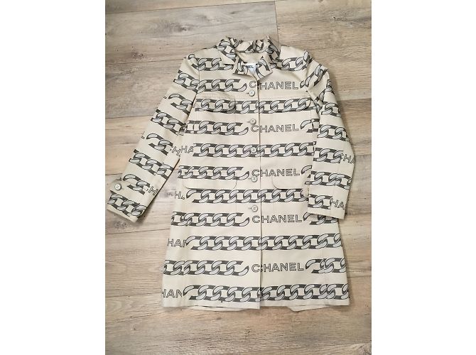 Chanel Impermeabili Beige - vista 3