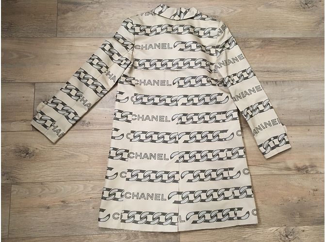 Chanel Impermeabili Beige - vista 4