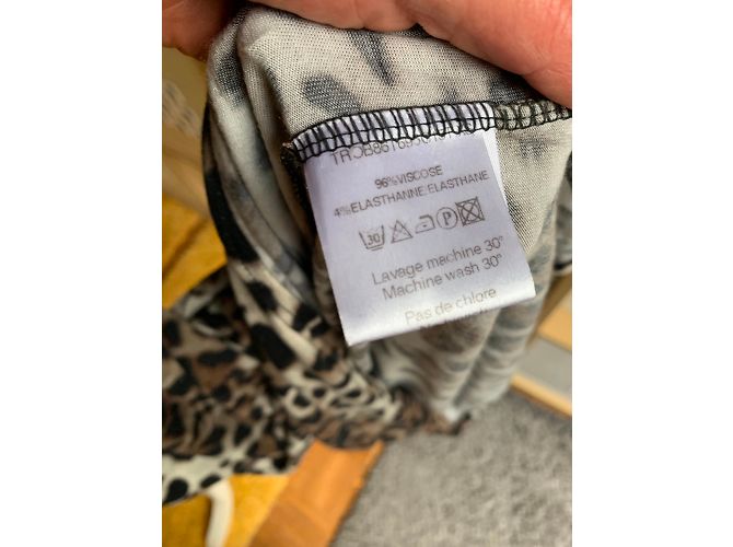 Vestido Zapa con Estampado de Leopardo en Lycra - vista 4