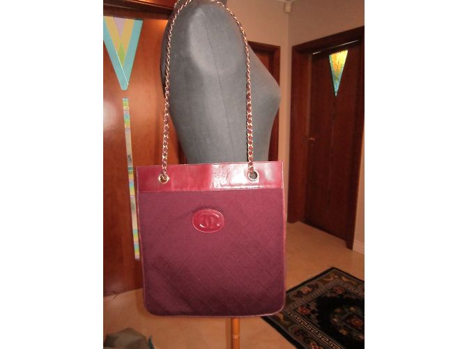 Borsa Chanel in pelle e jersey bordeaux Bordò - vista 9